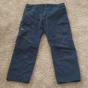 Arcteryx men's pant, 67% cotton, Size 38X32